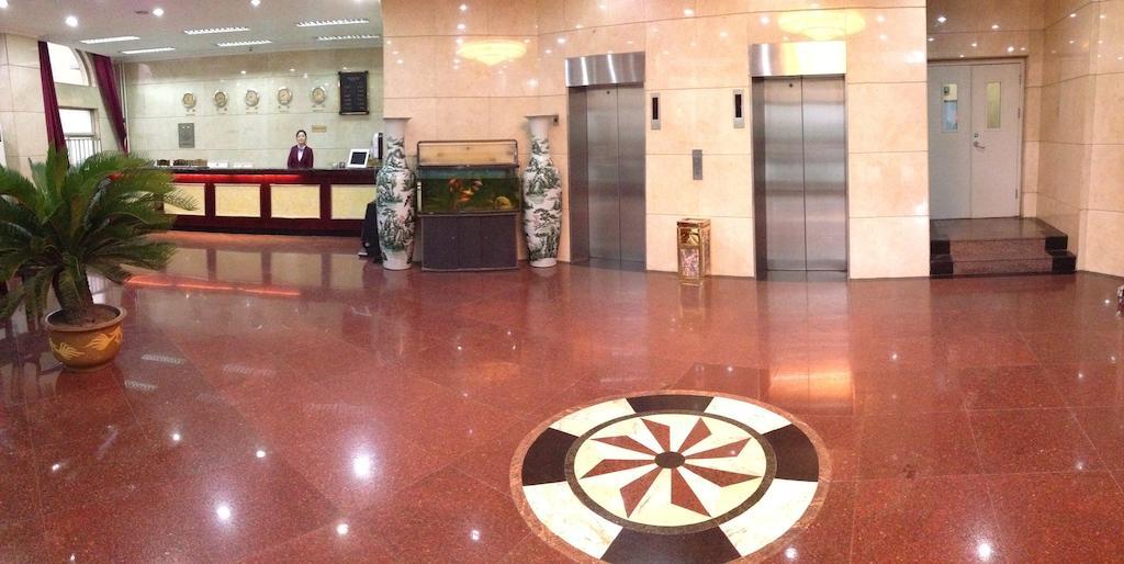 Gan Jin Hotel Tianjin Exterior photo