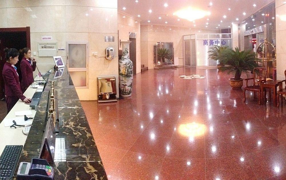 Gan Jin Hotel Tianjin Exterior photo